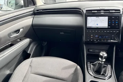 DY21XXA Hyundai Tucson 1.6 T-GDi MHEV Premium Euro 6 (s/s) 5dr Thumbnail #21