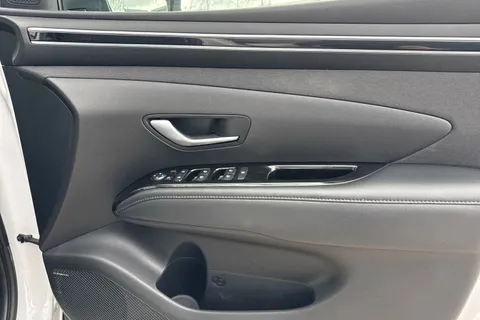 DY21XXA Hyundai Tucson 1.6 T-GDi MHEV Premium Euro 6 (s/s) 5dr Thumbnail #22