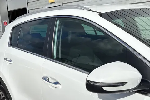 LG21WDT Kia Sportage 1.6 GDi 2 Euro 6 (s/s) 5dr Thumbnail #33