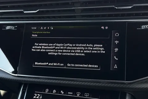 31 of 60 for Audi RS Q8 SUV performance Carbon Black 640 PS tiptronic