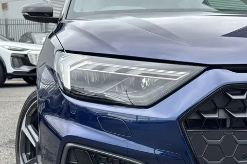 PX75XPB Audi A1 Black Edition 30 TFSI  116 PS 6-speed Thumbnail #9