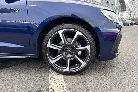 PX75XPB Audi A1 Black Edition 30 TFSI  116 PS 6-speed Thumbnail #10