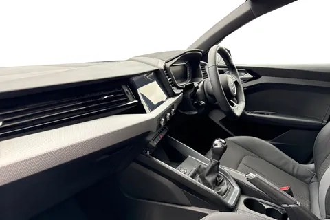 PX75XPB Audi A1 Black Edition 30 TFSI  116 PS 6-speed Thumbnail #15