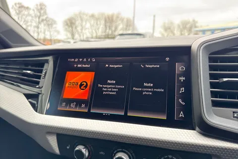 PX75XPB Audi A1 Black Edition 30 TFSI  116 PS 6-speed Thumbnail #17