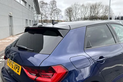 PX75XPB Audi A1 Black Edition 30 TFSI  116 PS 6-speed Thumbnail #33