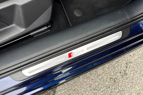 PX75XPB Audi A1 Black Edition 30 TFSI  116 PS 6-speed Thumbnail #44