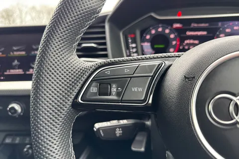 PX75XPB Audi A1 Black Edition 30 TFSI  116 PS 6-speed Thumbnail #51