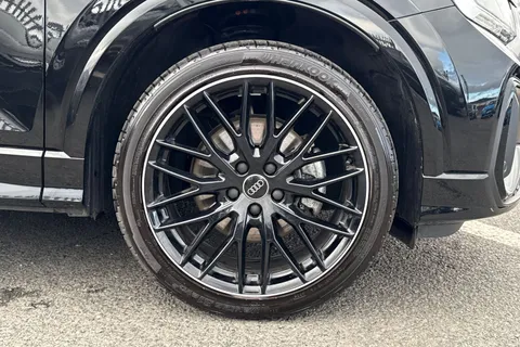 PX75WKF Audi Q2 Black Edition 35 TFSI  150 PS S tronic Thumbnail #11