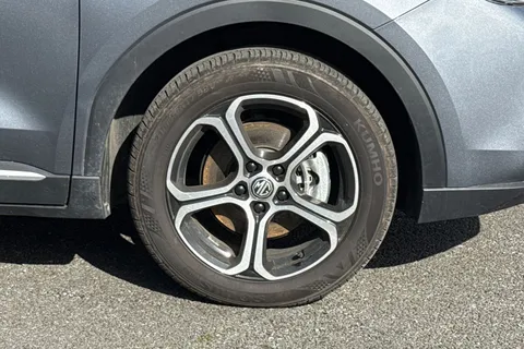 SC25ZNH MG Mg Zs 1.5 Hybrid+ SE Auto Euro 6 (s/s) 5dr Thumbnail #12