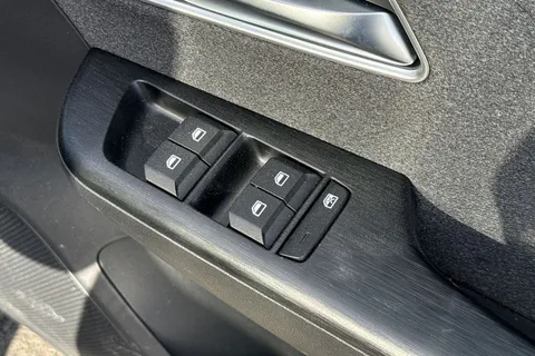 SC25ZNH MG Mg Zs 1.5 Hybrid+ SE Auto Euro 6 (s/s) 5dr Thumbnail #23