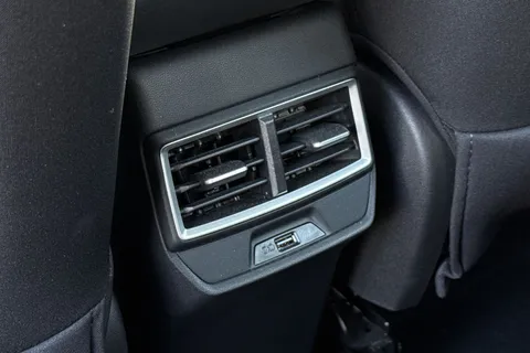 SC25ZNH MG Mg Zs 1.5 Hybrid+ SE Auto Euro 6 (s/s) 5dr Thumbnail #30