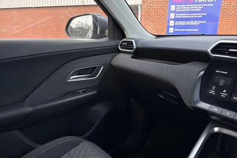 SC25ZNH MG Mg Zs 1.5 Hybrid+ SE Auto Euro 6 (s/s) 5dr Thumbnail #37