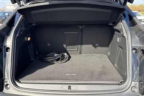 KV22UVM PEUGEOT 3008 1.6 13.2kWh GT Premium e-EAT Euro 6 (s/s) 5dr Thumbnail #8