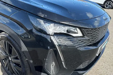 KV22UVM PEUGEOT 3008 1.6 13.2kWh GT Premium e-EAT Euro 6 (s/s) 5dr Thumbnail #10