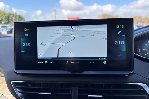 KV22UVM PEUGEOT 3008 1.6 13.2kWh GT Premium e-EAT Euro 6 (s/s) 5dr Thumbnail #55