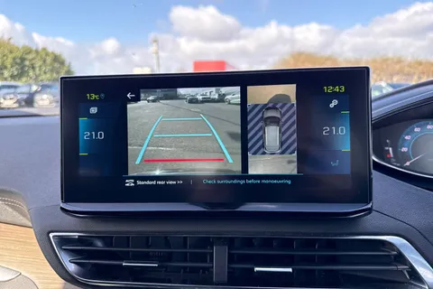 KV22UVM PEUGEOT 3008 1.6 13.2kWh GT Premium e-EAT Euro 6 (s/s) 5dr Thumbnail #56