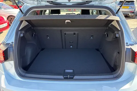  Volkswagen Golf 2.0 TDI Match Euro 6 (s/s) 5dr Thumbnail #7