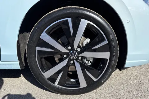  Volkswagen Golf 2.0 TDI Match Euro 6 (s/s) 5dr Thumbnail #10