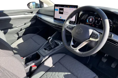  Volkswagen Golf 2.0 TDI Match Euro 6 (s/s) 5dr Thumbnail #14