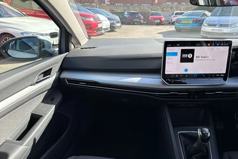  Volkswagen Golf 2.0 TDI Match Euro 6 (s/s) 5dr Thumbnail #20