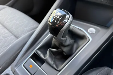  Volkswagen Golf 2.0 TDI Match Euro 6 (s/s) 5dr Thumbnail #23