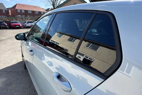  Volkswagen Golf 2.0 TDI Match Euro 6 (s/s) 5dr Thumbnail #30