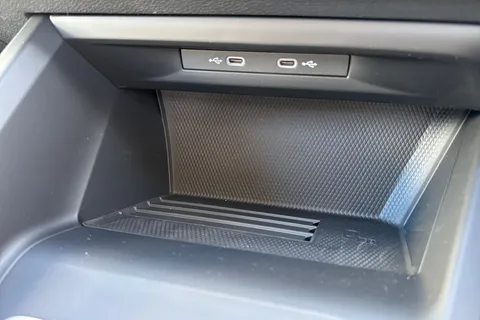  Volkswagen Golf 2.0 TDI Match Euro 6 (s/s) 5dr Thumbnail #38