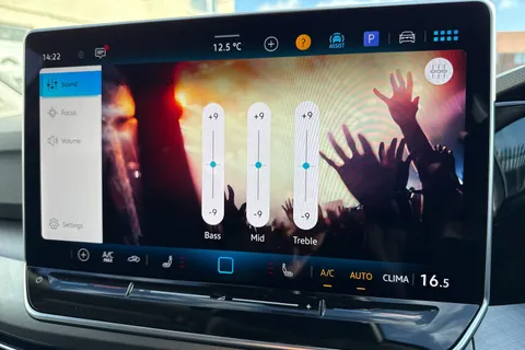  Volkswagen Golf 2.0 TDI Match Euro 6 (s/s) 5dr Thumbnail #51