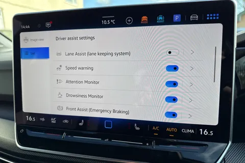  Volkswagen Golf 2.0 TSI R Black Edition DSG 4Motion Euro 6 (s/s) 5dr Thumbnail #47