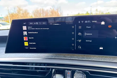 45 of 66 for PEUGEOT 3008 1.2 HYBRID Allure e-DSC6 Euro 6 (s/s) 5dr