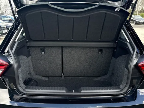 10 of 38 for SEAT IBIZA 1.0 TSI 95 SE Technology 5dr