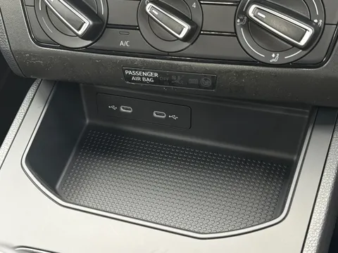 31 of 38 for SEAT IBIZA 1.0 TSI 95 SE Technology 5dr