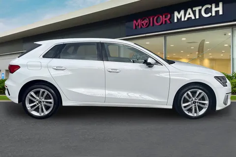 MD72UJH Audi A3 1.0 TFSI 30 Sport Sportback Euro 6 (s/s) 5dr Thumbnail #4