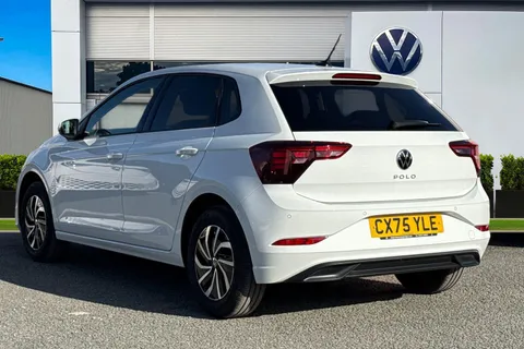 CX75YLE Volkswagen Polo 1.0 Life 5dr ⭐Front & Rear Parking sensors, Heated seats, Rear tinted glas Thumbnail #3