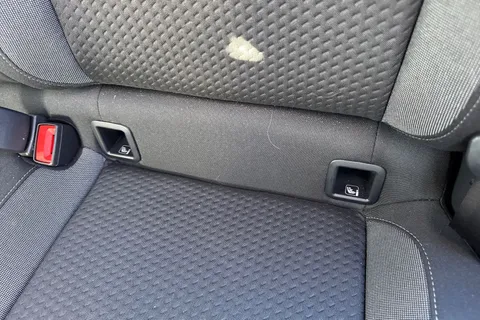 CX75YLE Volkswagen Polo 1.0 Life 5dr ⭐Front & Rear Parking sensors, Heated seats, Rear tinted glas Thumbnail #33