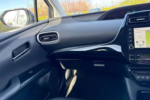 WU20RKA Toyota Prius 1.8 VVT 8.8kWh Business Edition Plus CVT Euro 6 (s/s) 5dr Thumbnail #21