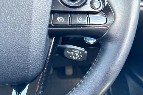 WU20RKA Toyota Prius 1.8 VVT 8.8kWh Business Edition Plus CVT Euro 6 (s/s) 5dr Thumbnail #42