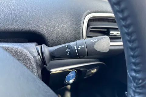 WU20RKA Toyota Prius 1.8 VVT 8.8kWh Business Edition Plus CVT Euro 6 (s/s) 5dr Thumbnail #44