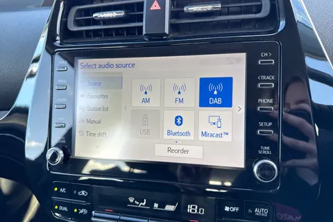 WU20RKA Toyota Prius 1.8 VVT 8.8kWh Business Edition Plus CVT Euro 6 (s/s) 5dr Thumbnail #49