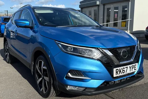 9 of 67 for Nissan Qashqai 1.2 DIG-T Tekna XTRON Euro 6 (s/s) 5dr