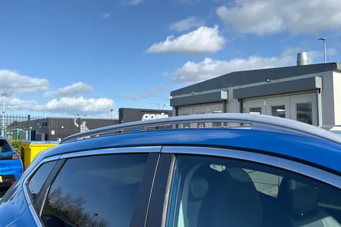 29 of 67 for Nissan Qashqai 1.2 DIG-T Tekna XTRON Euro 6 (s/s) 5dr