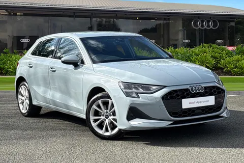 DE75KBF Audi A3 Sport 40 e 204 PS S tronic Thumbnail #2