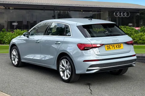 DE75KBF Audi A3 Sport 40 e 204 PS S tronic Thumbnail #3