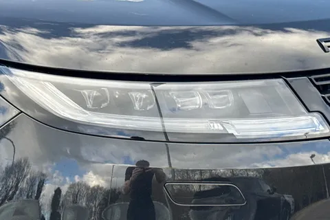 FE23TLU Land Rover Range Rover Sport 3.0 D300 Dynamic SE 5dr Thumbnail #17