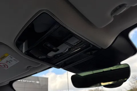 FE23TLU Land Rover Range Rover Sport 3.0 D300 Dynamic SE 5dr Thumbnail #23