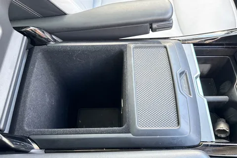 FE23TLU Land Rover Range Rover Sport 3.0 D300 Dynamic SE 5dr Thumbnail #49