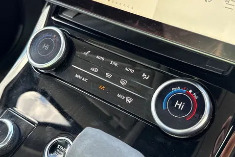 FE23TLU Land Rover Range Rover Sport 3.0 D300 Dynamic SE 5dr Thumbnail #50