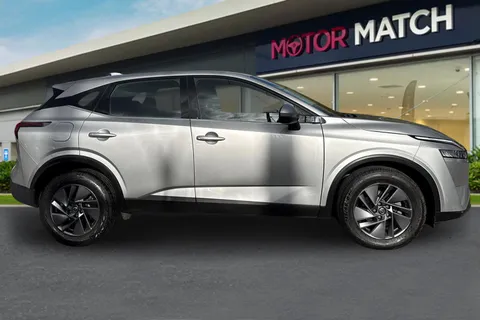 YB22KNS Nissan Qashqai 1.3 DIG-T MHEV Acenta Premium Euro 6 (s/s) 5dr Thumbnail #4