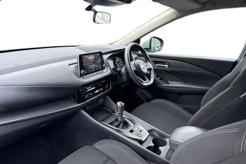 YB22KNS Nissan Qashqai 1.3 DIG-T MHEV Acenta Premium Euro 6 (s/s) 5dr Thumbnail #10