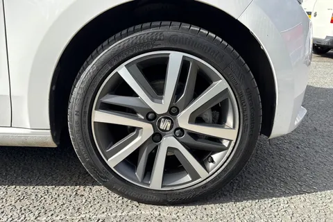 DK71WXF SEAT Mii 36.8kWh Auto 5dr Thumbnail #13